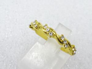 クリスタル　指輪(10号)